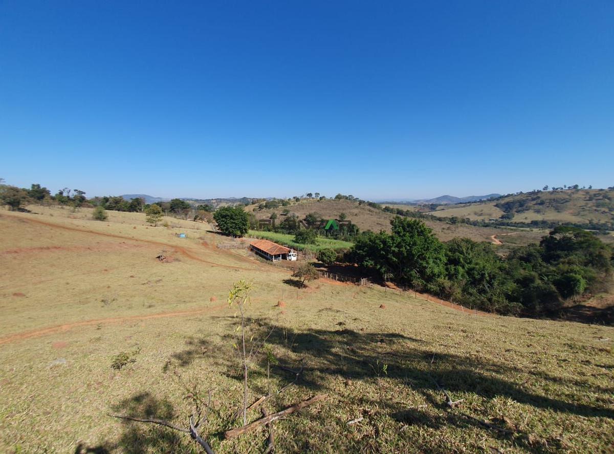 Fazenda, Centro, 2 Quartos, 0 Vaga