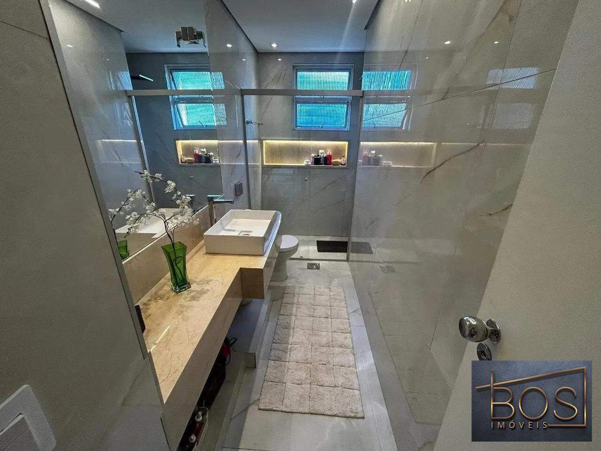 Apartamento, Vila Paris, 4 Quartos, 2 Vagas, 1 Suíte