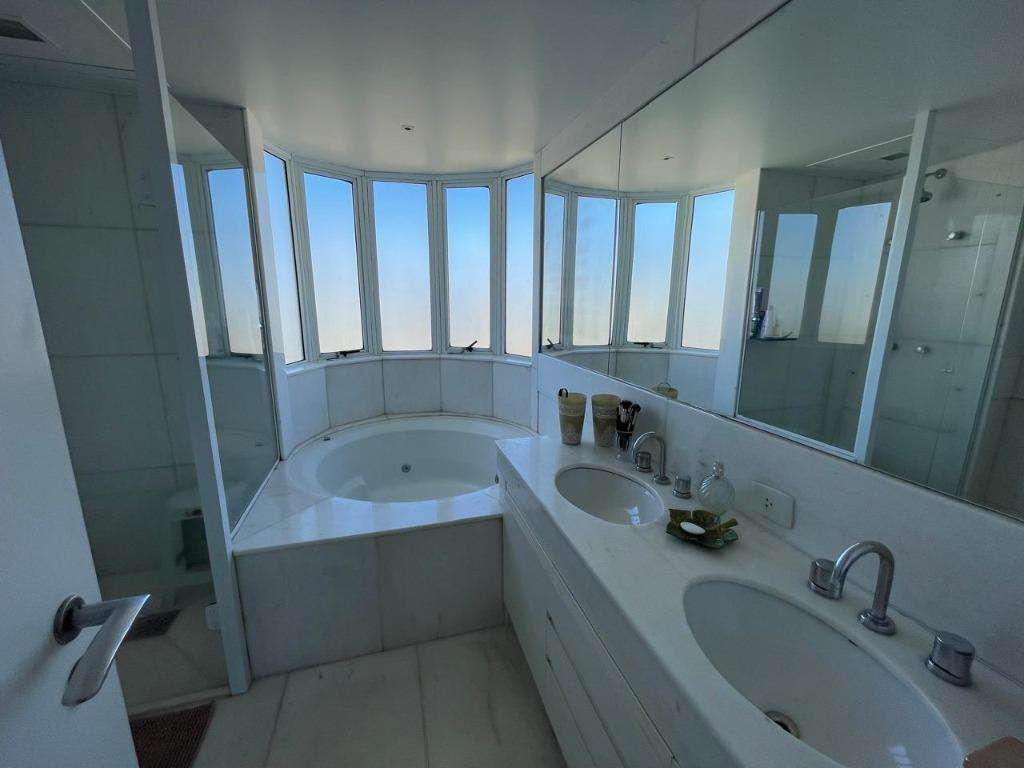 Apartamento, Belvedere, 4 Quartos, 4 Vagas, 2 Suítes