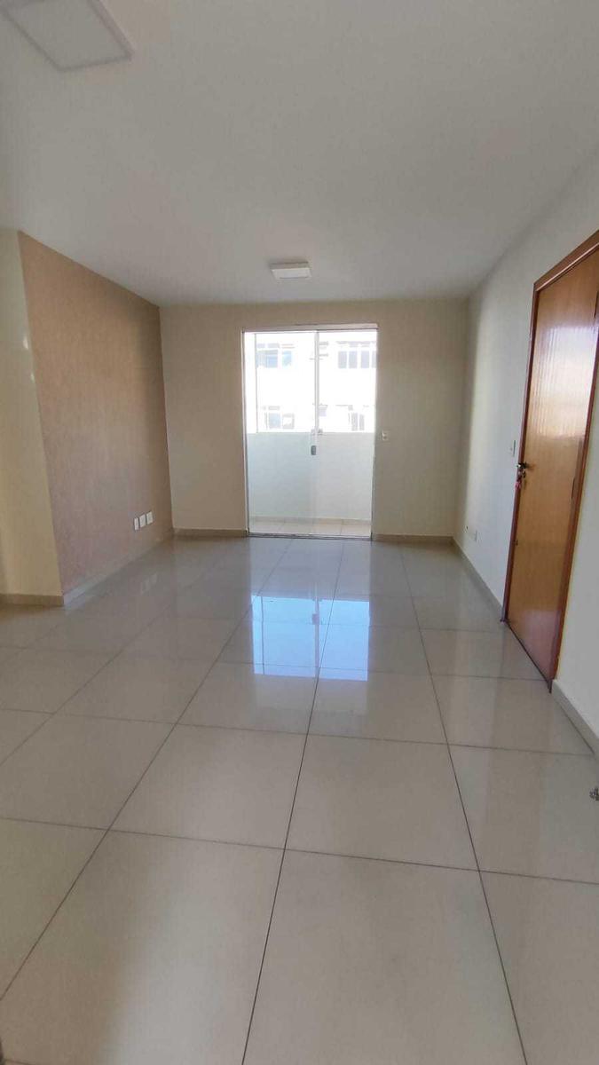 Apartamento, Serrano, 3 Quartos, 0 Vaga, 1 Suíte