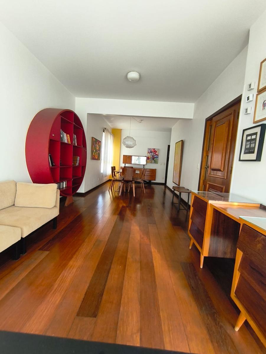 Apartamento, Funcionários, 4 Quartos, 2 Vagas, 1 Suíte