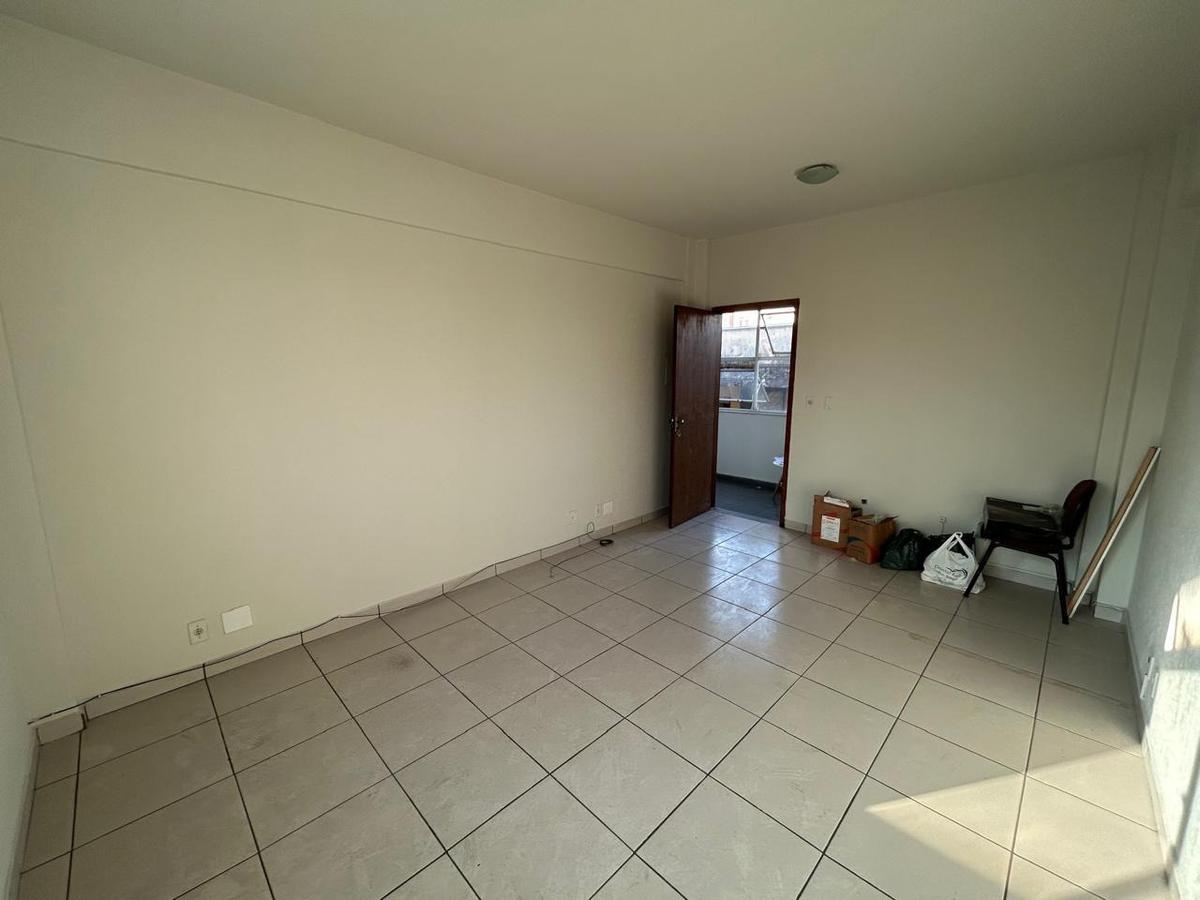 Sala, Eldorado, 0 Quarto, 0 Vaga