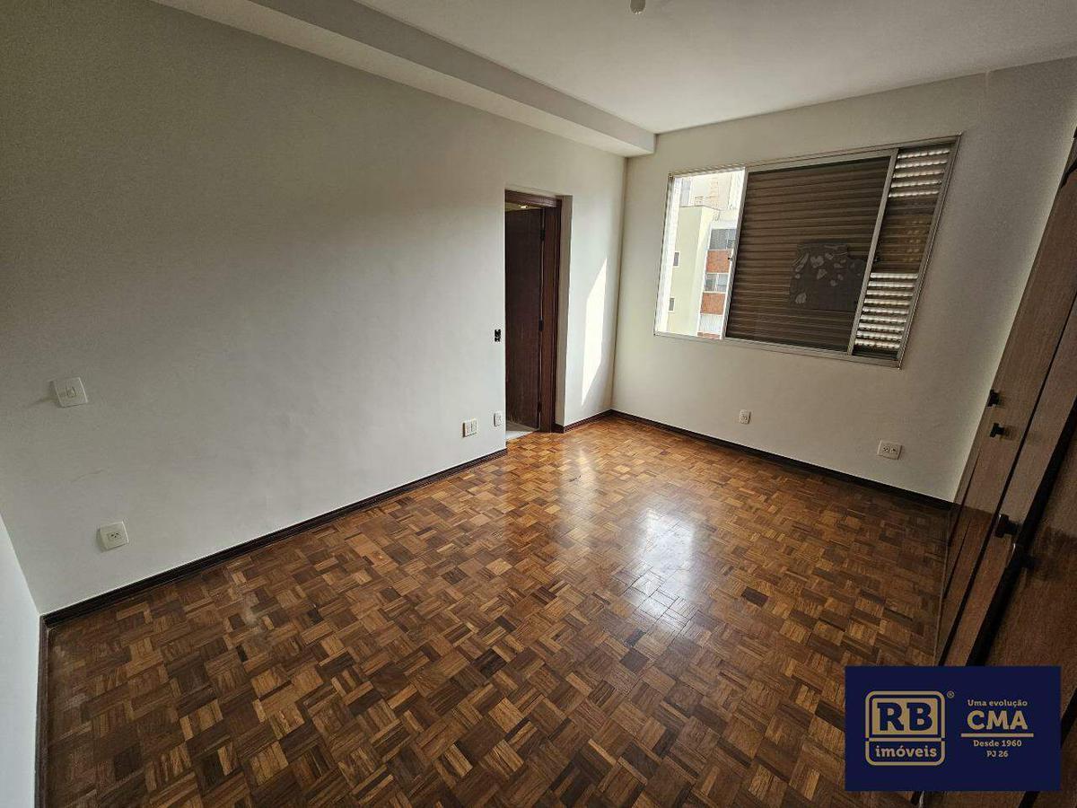 Apartamento, Funcionários, 4 Quartos, 2 Vagas, 1 Suíte