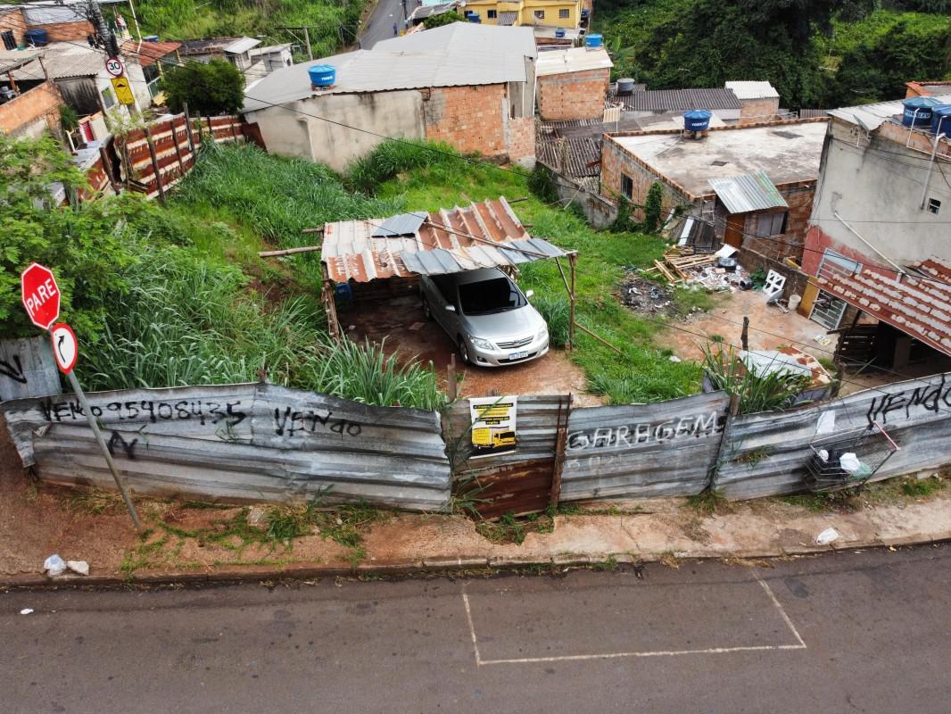 Lote, Olhos D'água, 0 Quarto, 0 Vaga