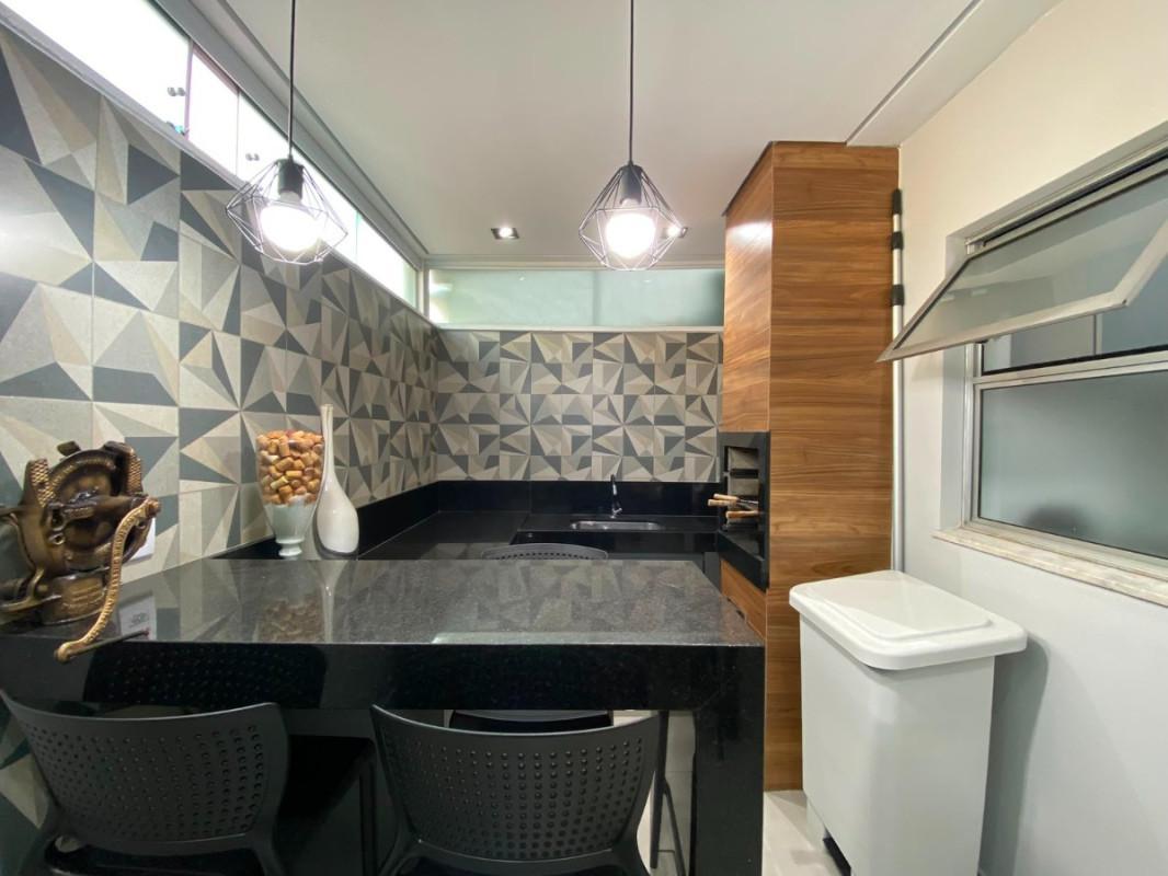 Apartamento, Castelo, 2 Quartos, 2 Vagas, 1 Suíte