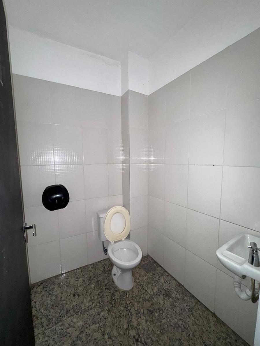 Andar, Estoril, 0 Quarto, 2 Vagas