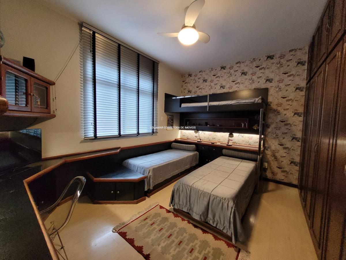 Casa, Jardim Riacho das Pedras, 4 Quartos, 4 Vagas, 1 Suíte