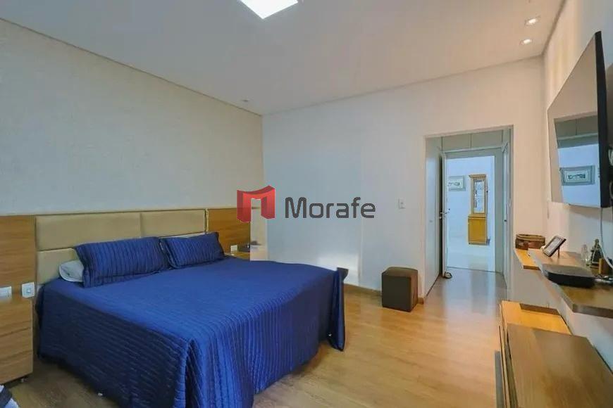Casa, Castelo, 3 Quartos, 4 Vagas, 1 Suíte
