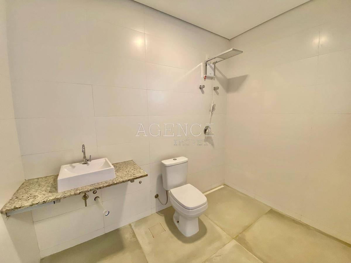 Casa, Alphaville - Lagoa dos Ingleses, 4 Quartos, 0 Vaga, 2 Suítes