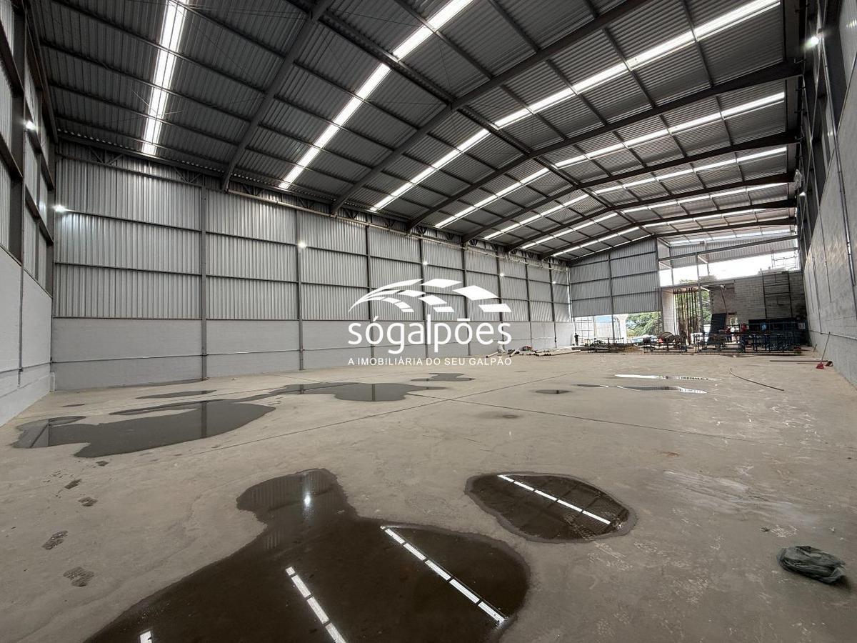 Galpão, Bandeirinhas, 6 Vagas