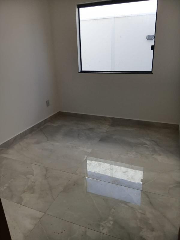Casa, Jardim Casa Branca, 3 Quartos, 2 Vagas, 1 Suíte
