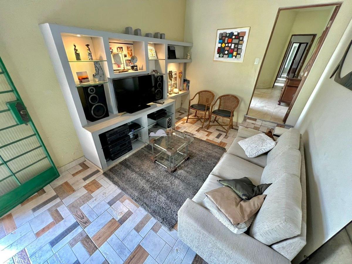 Casa, Planalto, 4 Quartos, 2 Vagas, 2 Suítes