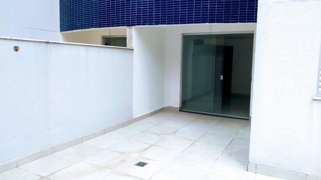 Apartamento, Serrano, 3 Quartos, 2 Vagas, 1 Suíte