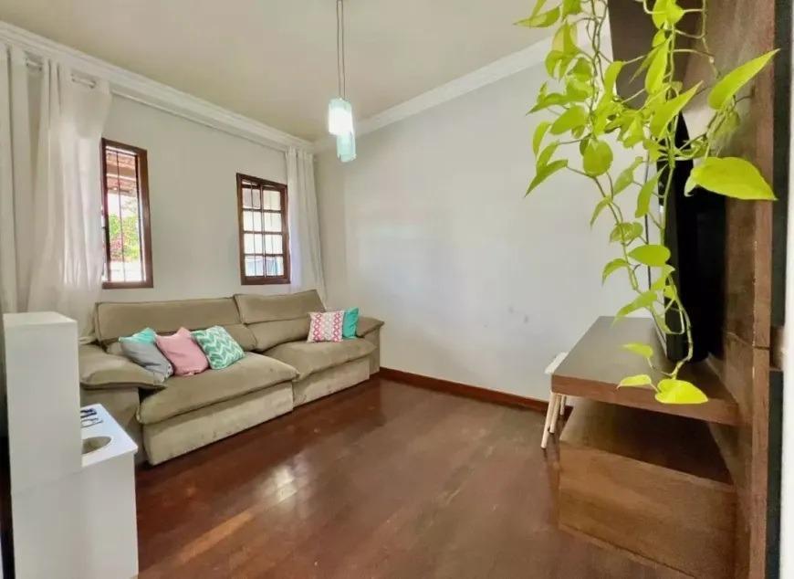 Casa, Santa Amélia, 3 Quartos, 2 Vagas, 1 Suíte