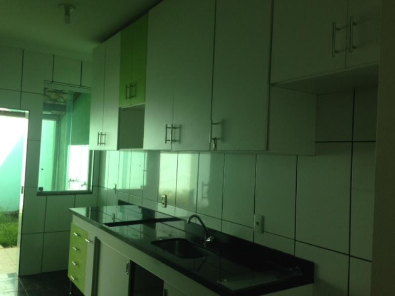 Casa, Jardim dos Comerciários, 2 Quartos, 2 Vagas, 1 Suíte