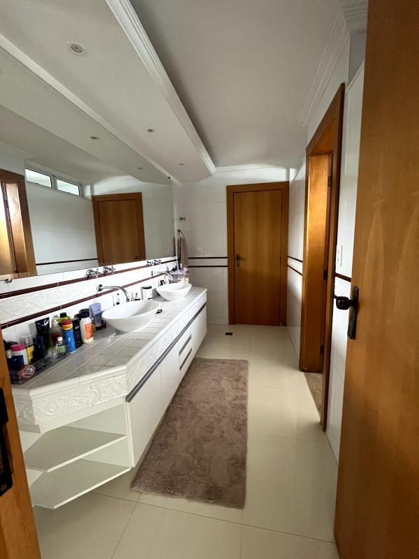 Casa, Jardim Riacho das Pedras, 4 Quartos, 6 Vagas, 2 Suítes