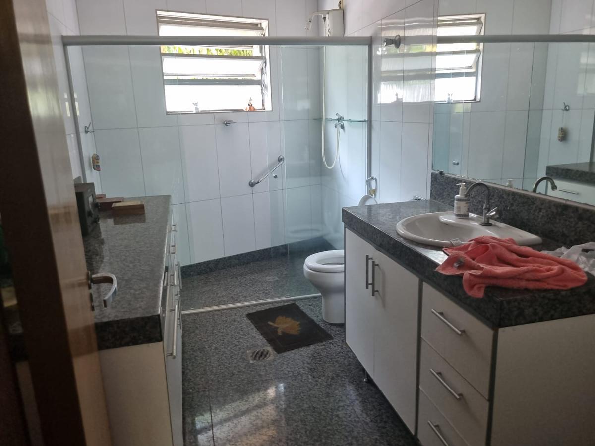 Casa, Carmo, 4 Quartos, 0 Vaga, 1 Suíte