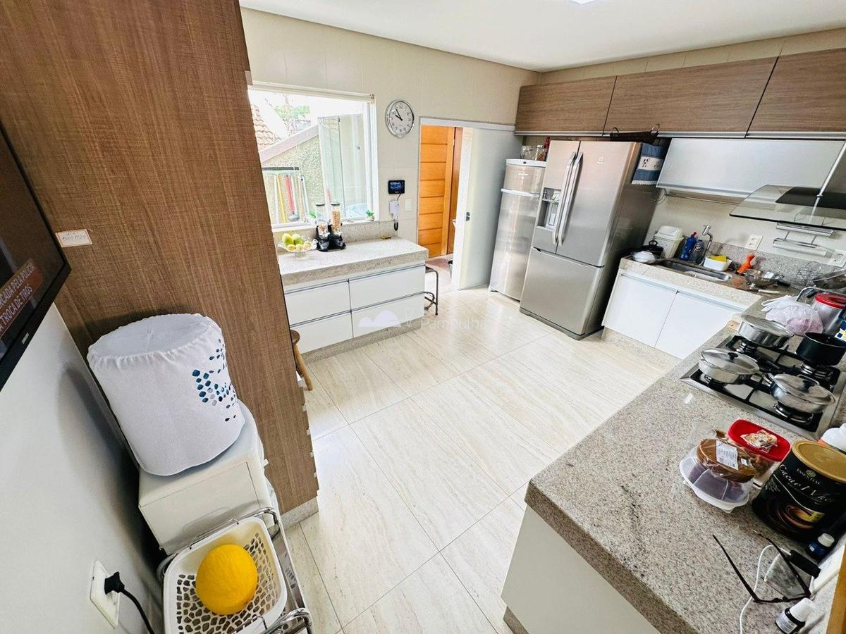 Casa, Conjunto Minascaixa, 4 Quartos, 4 Vagas, 2 Suítes