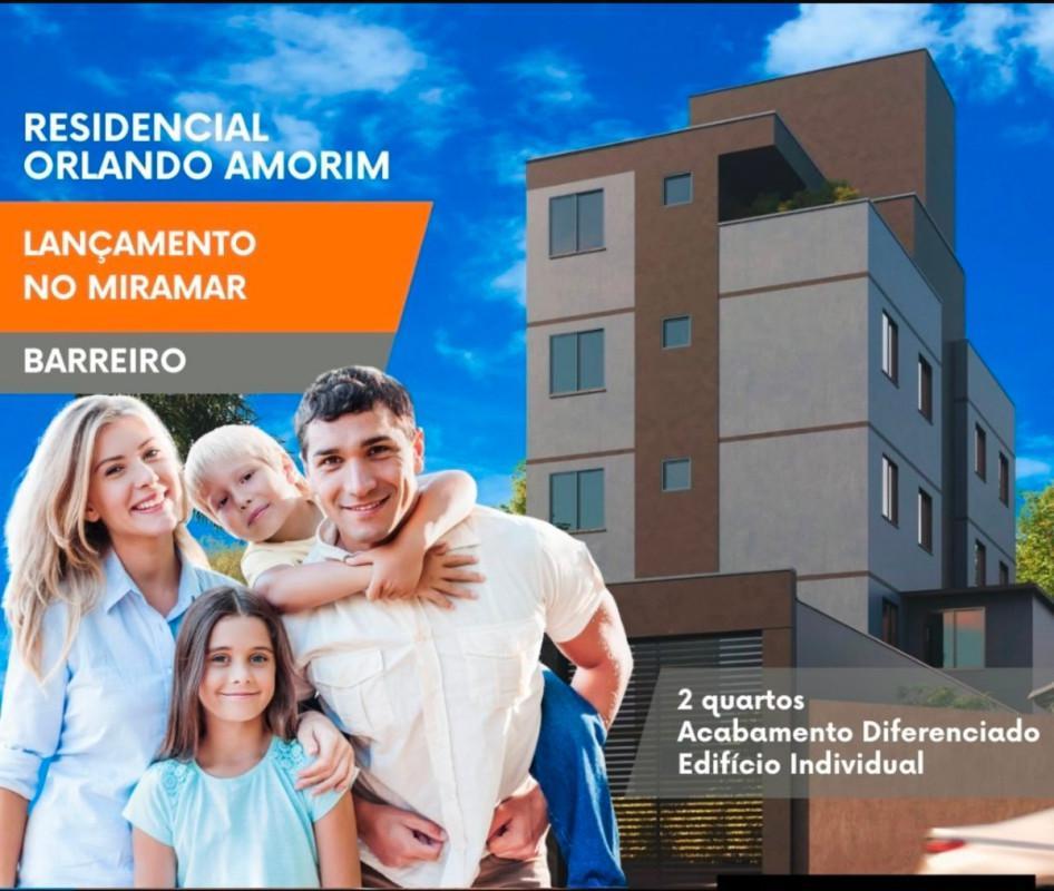 Apartamento, Miramar (barreiro), 2 Quartos, 1 Vaga
