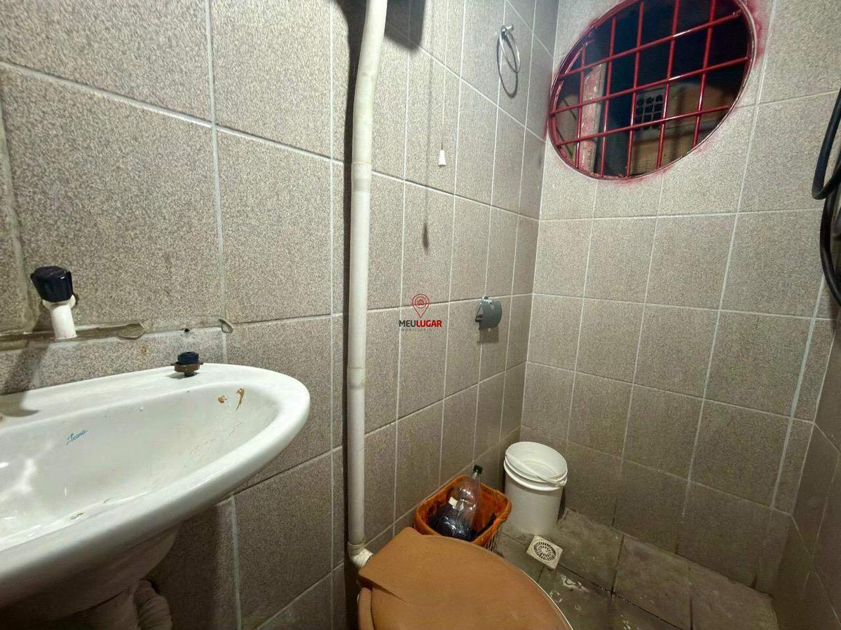 Casa, CDI Jatobá (barreiro), 3 Quartos, 4 Vagas, 1 Suíte