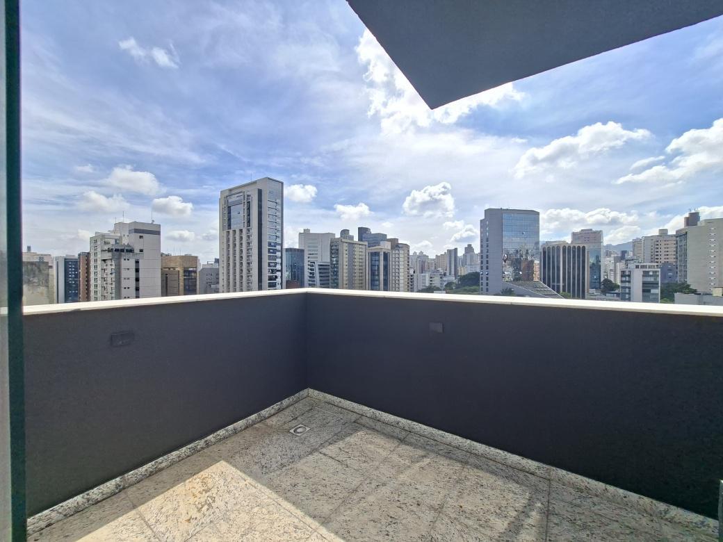 Cobertura, Savassi, 2 Quartos, 2 Vagas, 2 Suítes