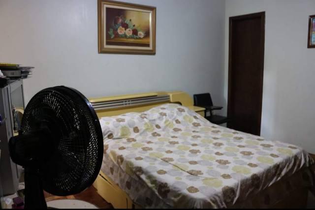 Casa, Santa Branca, 3 Quartos, 2 Vagas, 1 Suíte