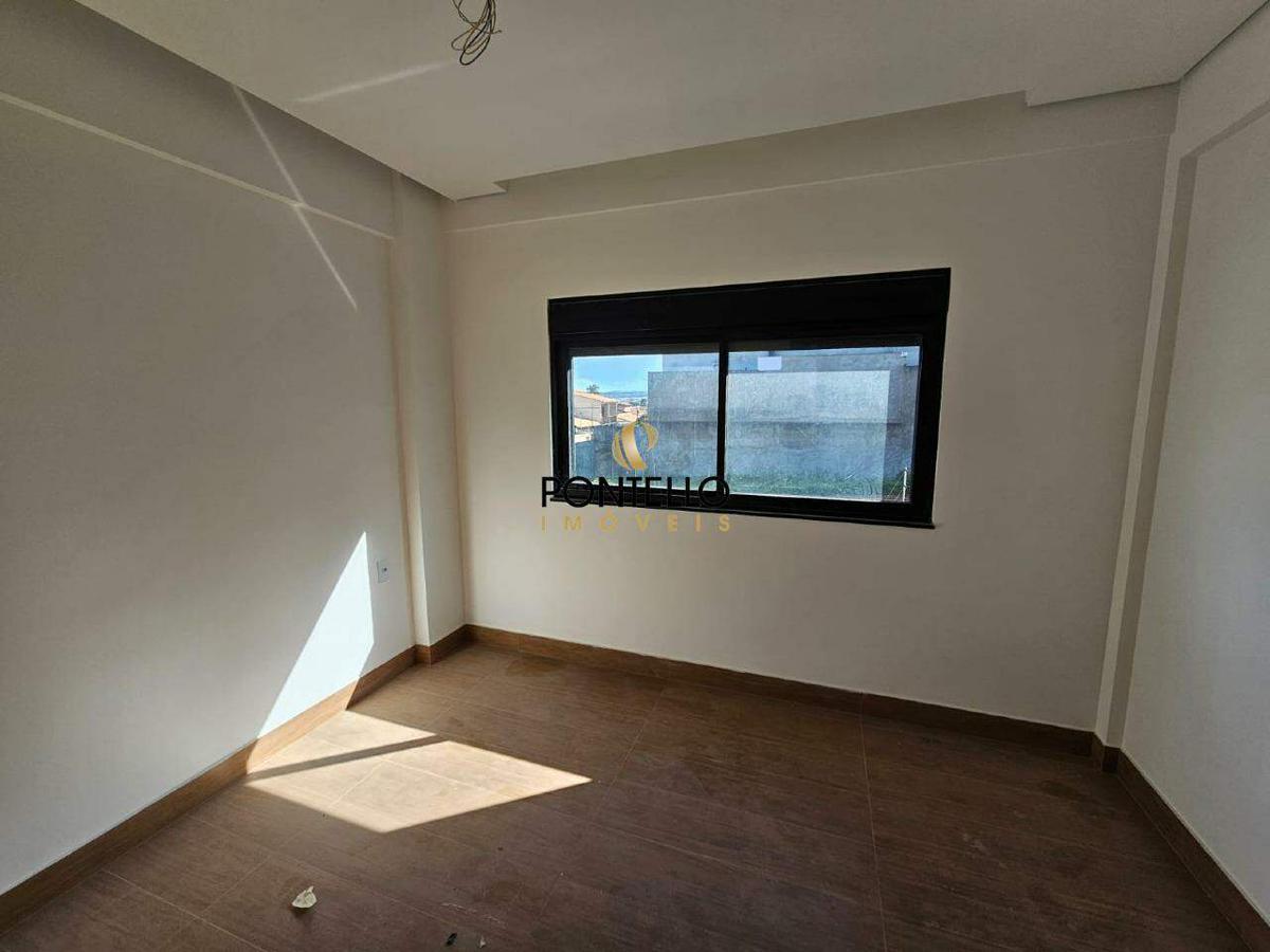 Apartamento, Santa Helena, 4 Quartos, 3 Vagas, 1 Suíte