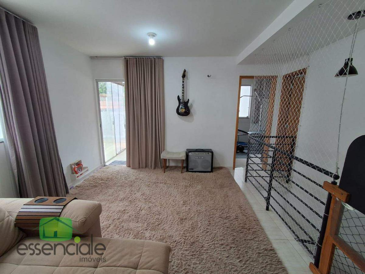 Cobertura, Fonte Grande, 3 Quartos, 2 Vagas, 1 Suíte