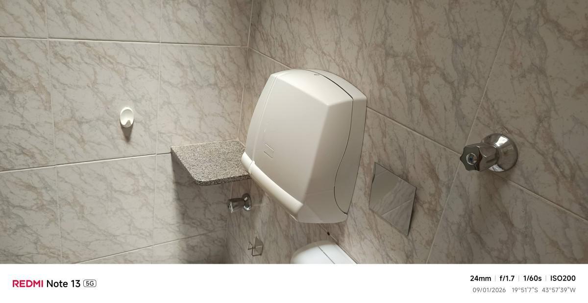 Sala, São Luiz (pampulha), 0 Quarto, 0 Vaga