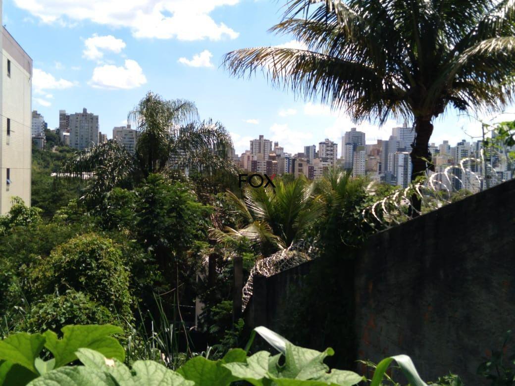 Lote, Estoril, 0 Quarto, 0 Vaga