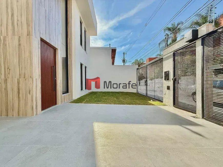 Casa, Planalto, 3 Quartos, 4 Vagas, 1 Suíte