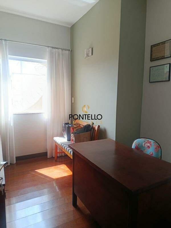 Casa, São Pedro, 5 Quartos, 4 Vagas, 2 Suítes