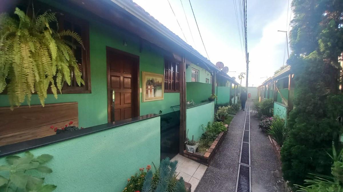 Casa, Santa Maria, 2 Quartos, 1 Vaga