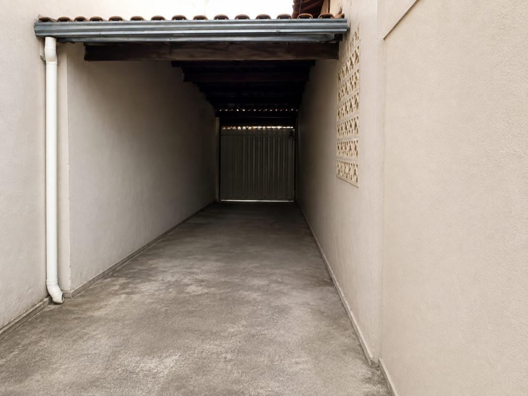 Casa, Esplanada, 2 Quartos, 4 Vagas