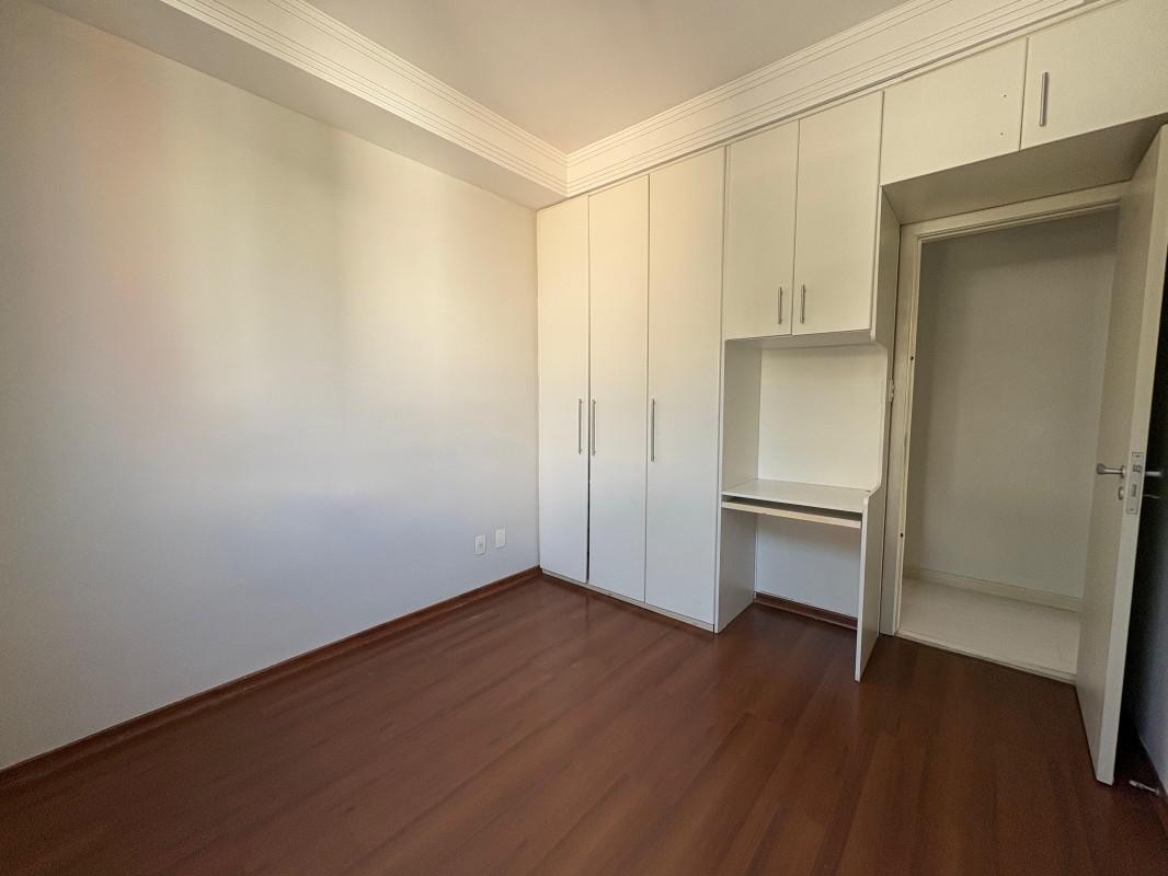 Apartamento, Castelo, 3 Quartos, 2 Vagas, 1 Suíte