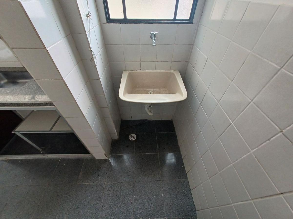 Apartamento, Santa Cruz, 2 Quartos, 1 Vaga