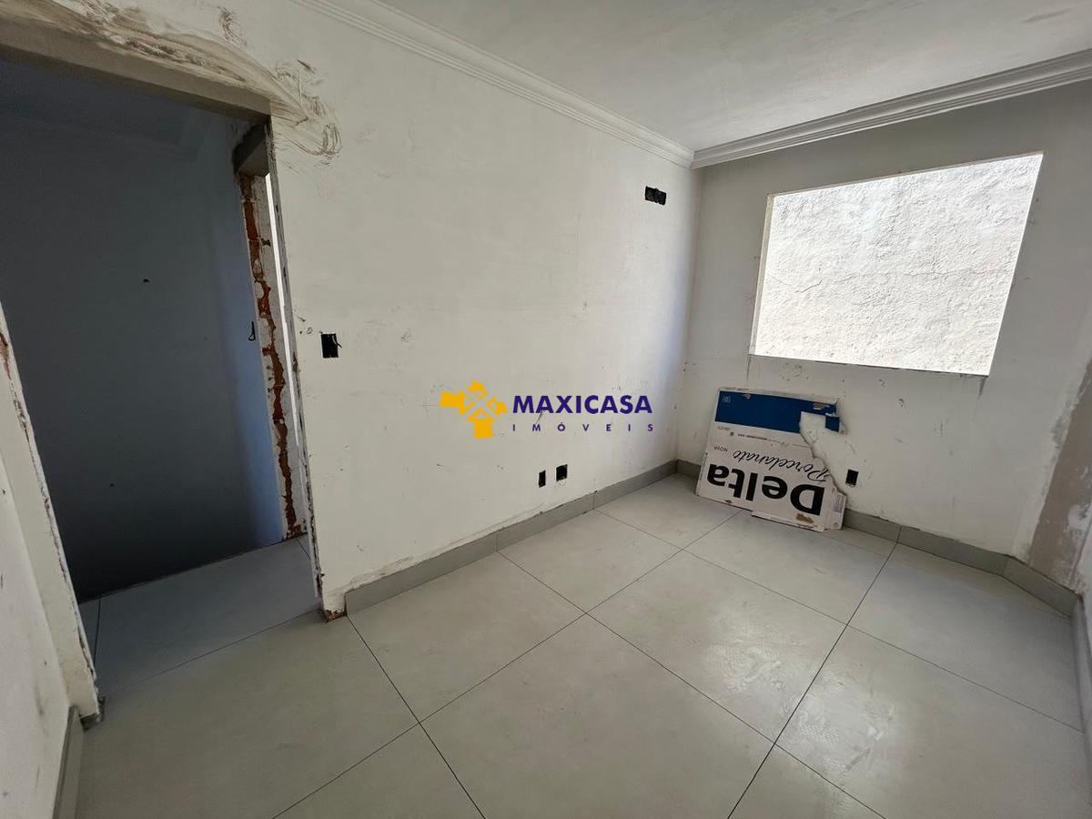 Casa, Itapoã, 3 Quartos, 1 Vaga, 1 Suíte