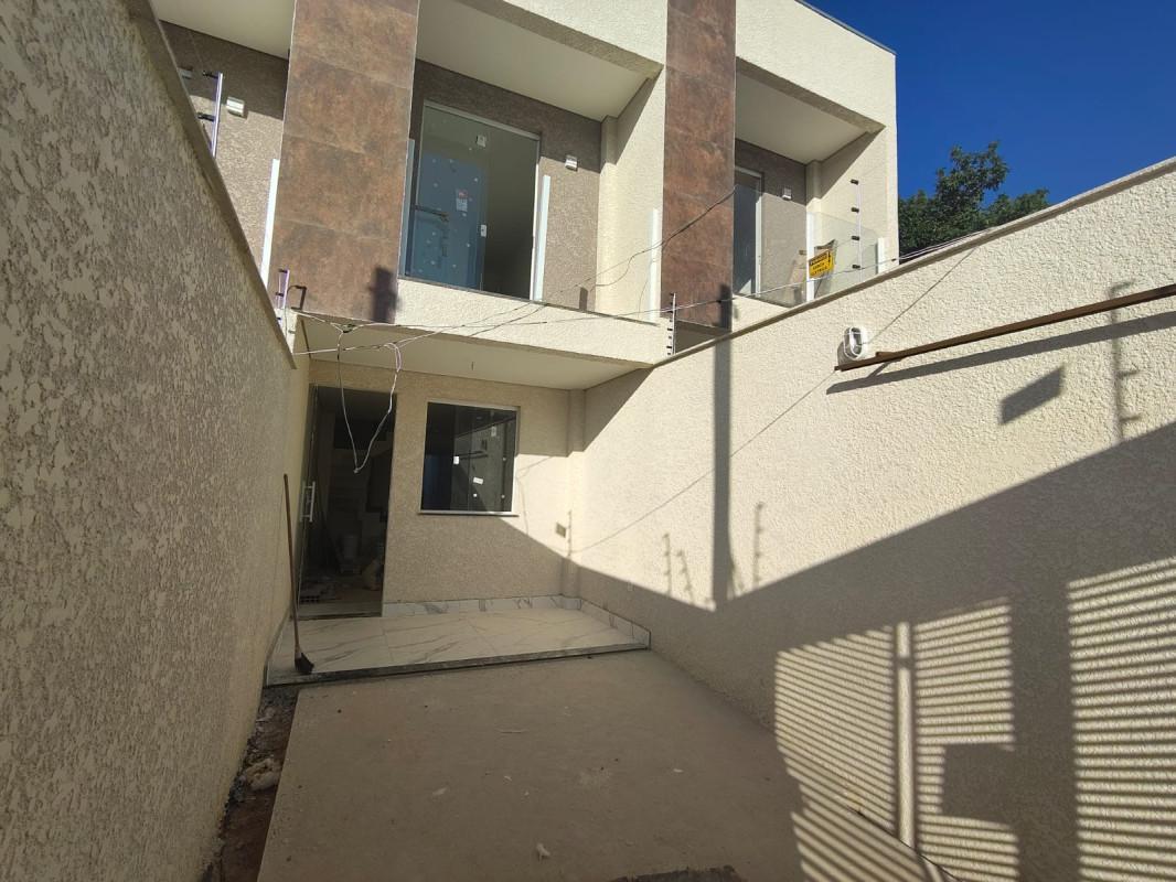 Casa, Candelária, 2 Quartos, 2 Vagas, 2 Suítes