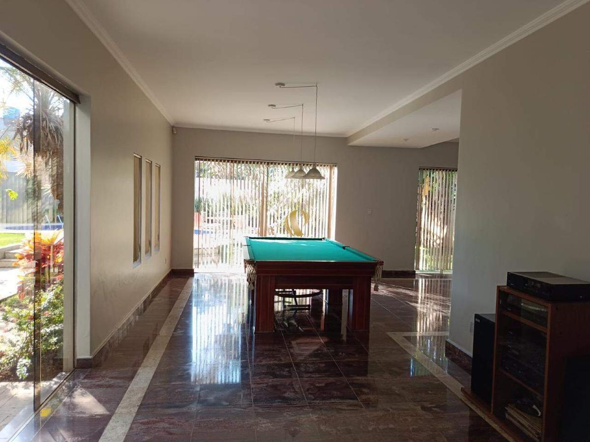 Casa, Centro, 6 Quartos, 6 Vagas, 4 Suítes