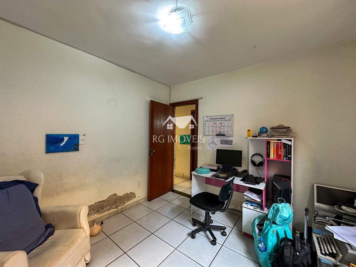 Casa, Conjunto Ademar Maldonado, 5 Quartos, 4 Vagas, 2 Suítes
