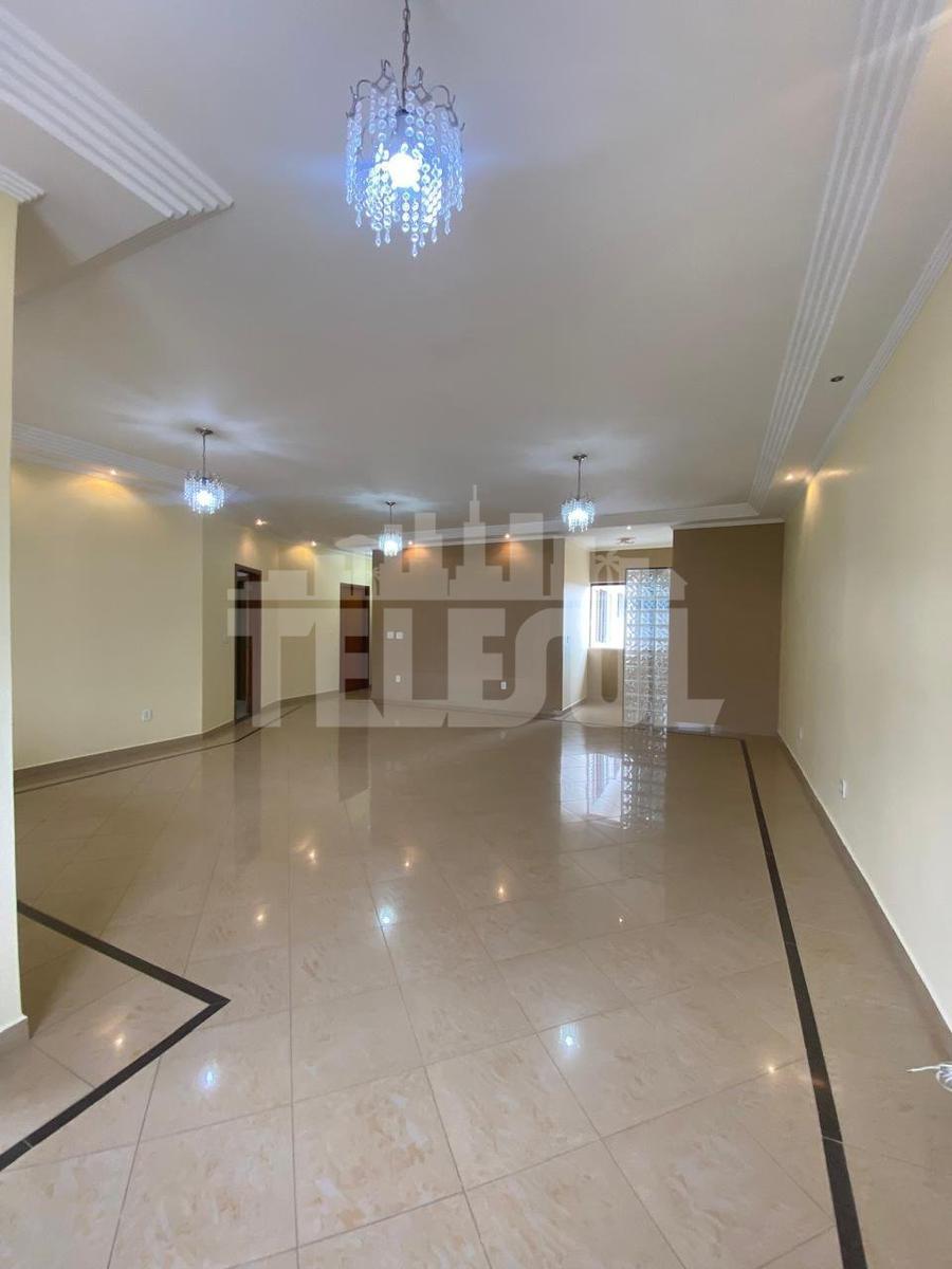 Casa, Vila Verde, 3 Quartos, 8 Vagas, 1 Suíte