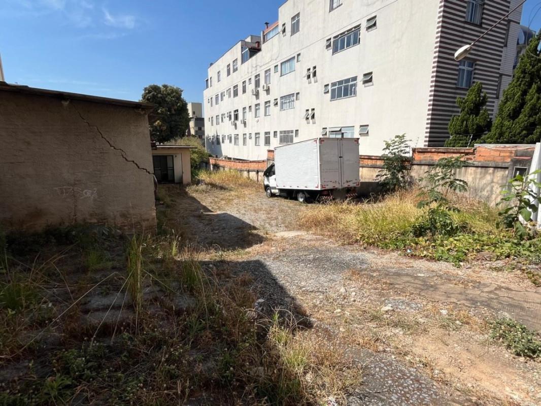 Lote, Padre Eustáquio, 0 Quarto, 0 Vaga