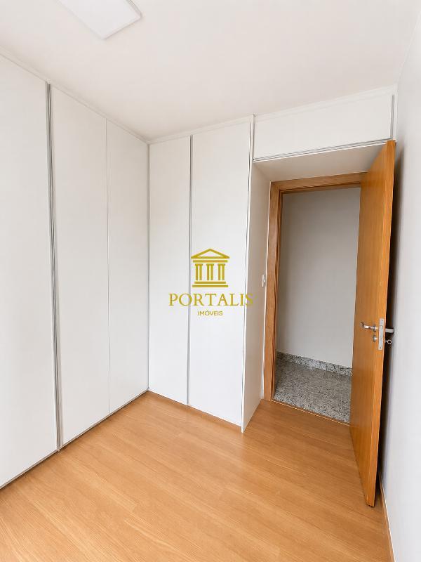 Apartamento, Serra, 2 Quartos, 2 Vagas, 2 Suítes