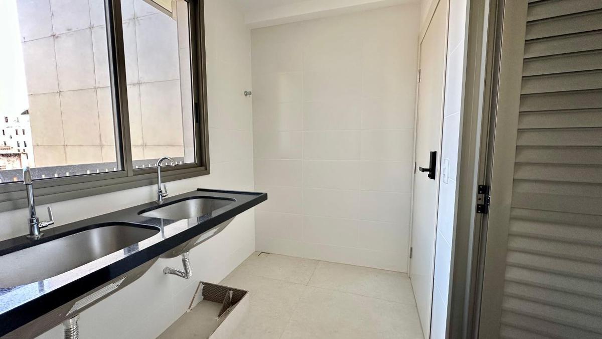 Apartamento, Cruzeiro, 4 Quartos, 3 Vagas, 2 Suítes