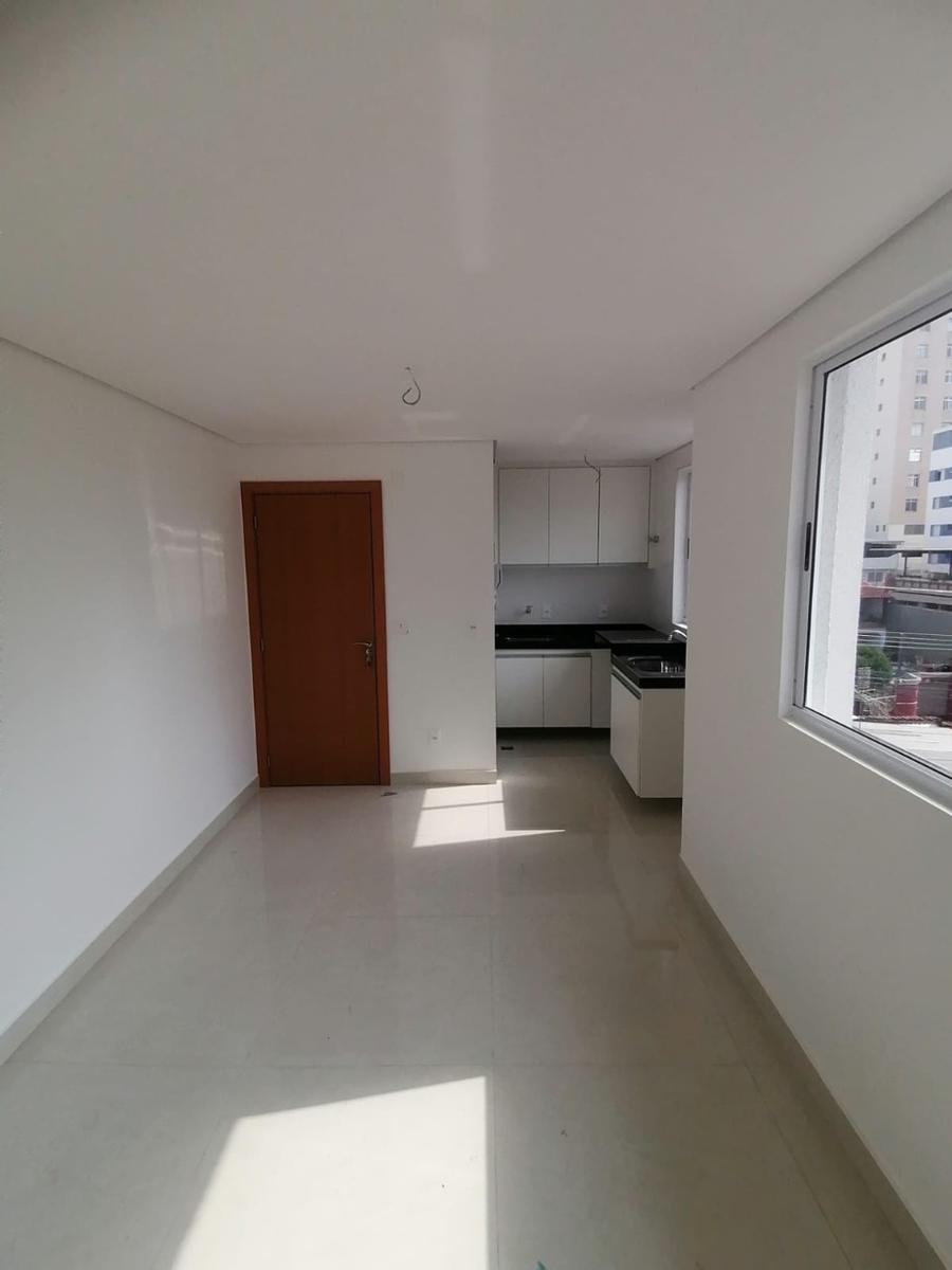 Apartamento, Sagrada Família, 1 Quarto, 1 Vaga