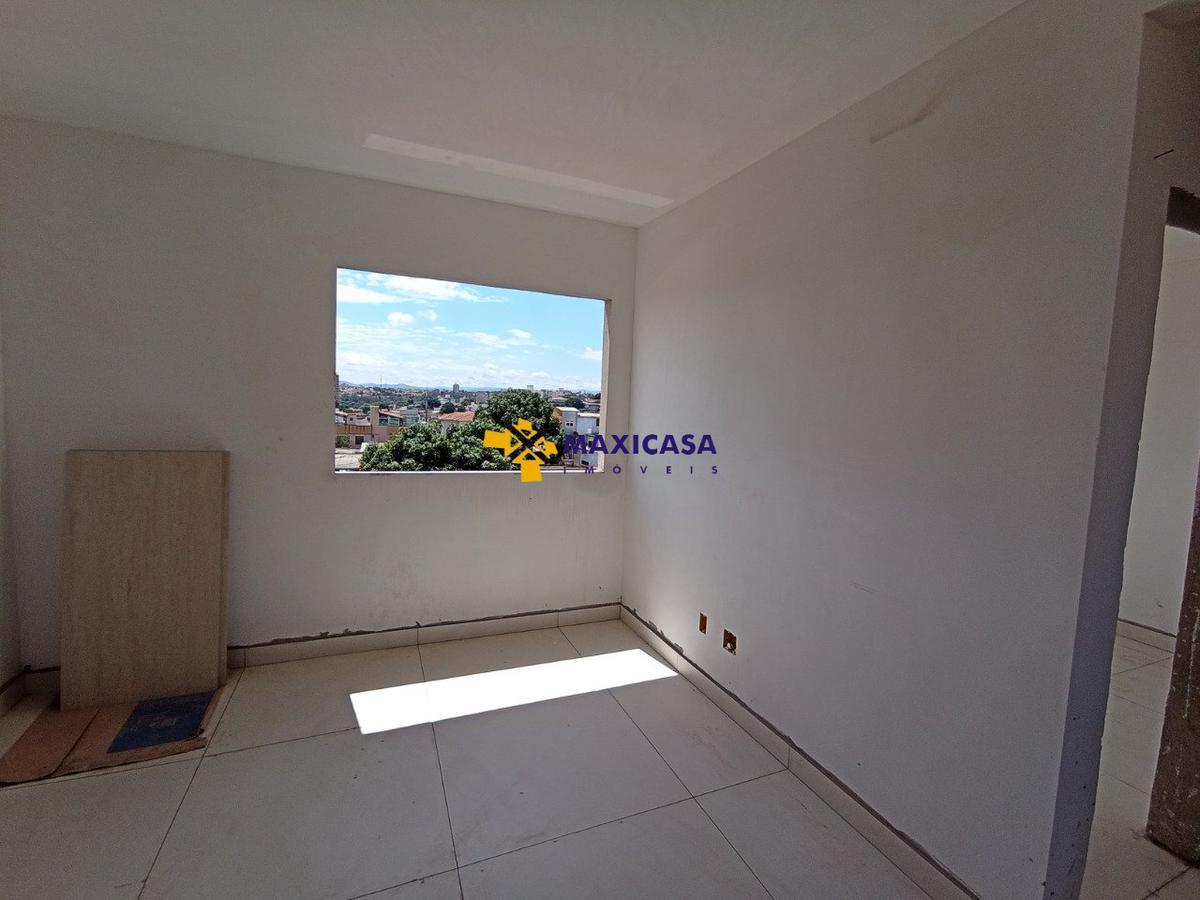 Apartamento, Santa Mônica, 2 Quartos, 1 Vaga, 1 Suíte