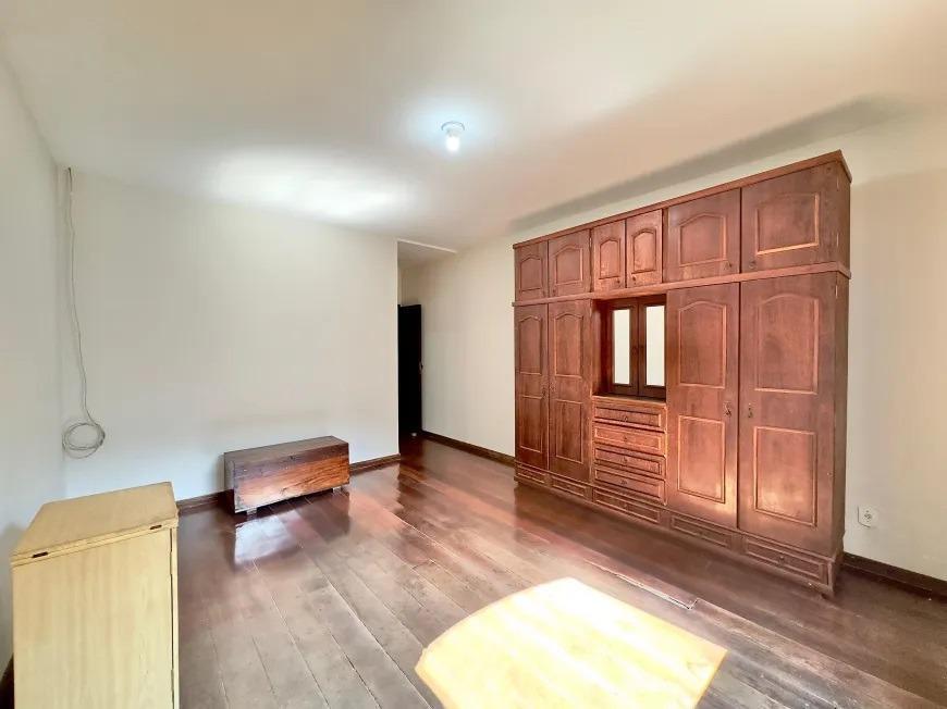 Casa, Santa Mônica, 4 Quartos, 3 Vagas, 1 Suíte