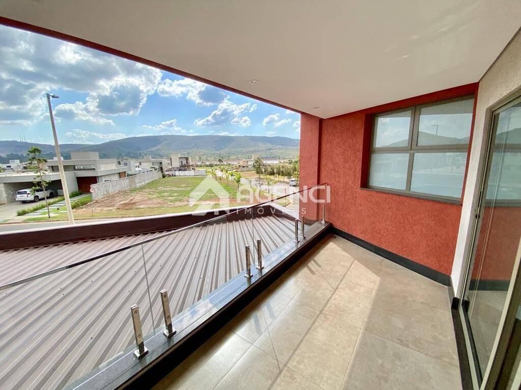 Casa, Alphaville - Lagoa dos Ingleses, 5 Quartos, 0 Vaga, 1 Suíte