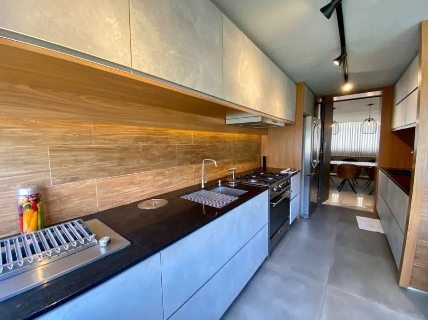 Apartamento, Comiteco, 4 Quartos, 2 Vagas, 2 Suítes