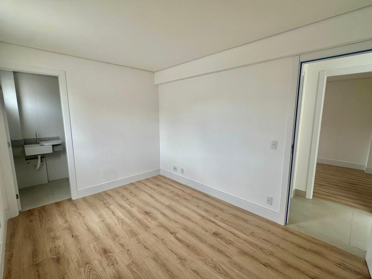 Apartamento, Renascença, 2 Quartos, 2 Vagas, 1 Suíte